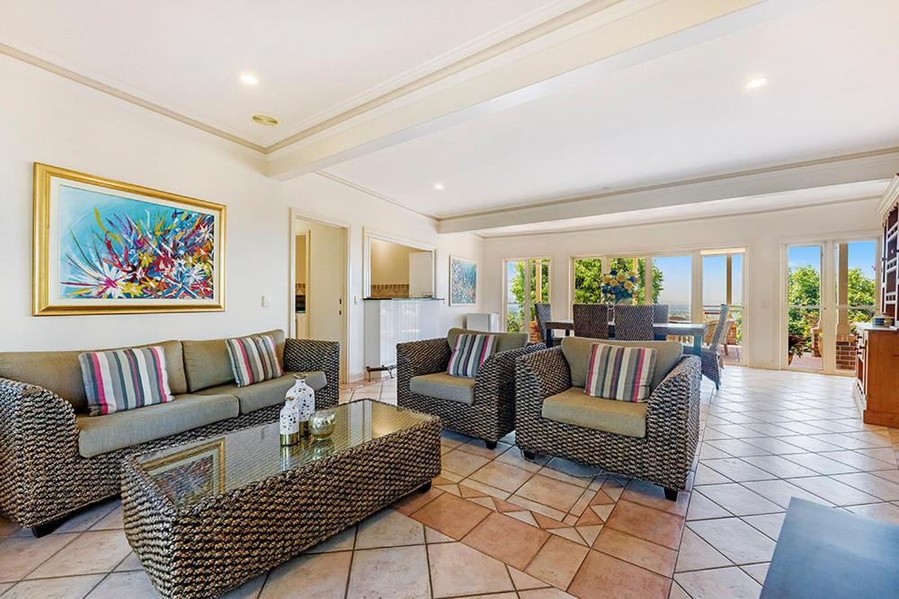 Tranquil Garden Hideaway Apartment Ormeau Ngoại thất bức ảnh