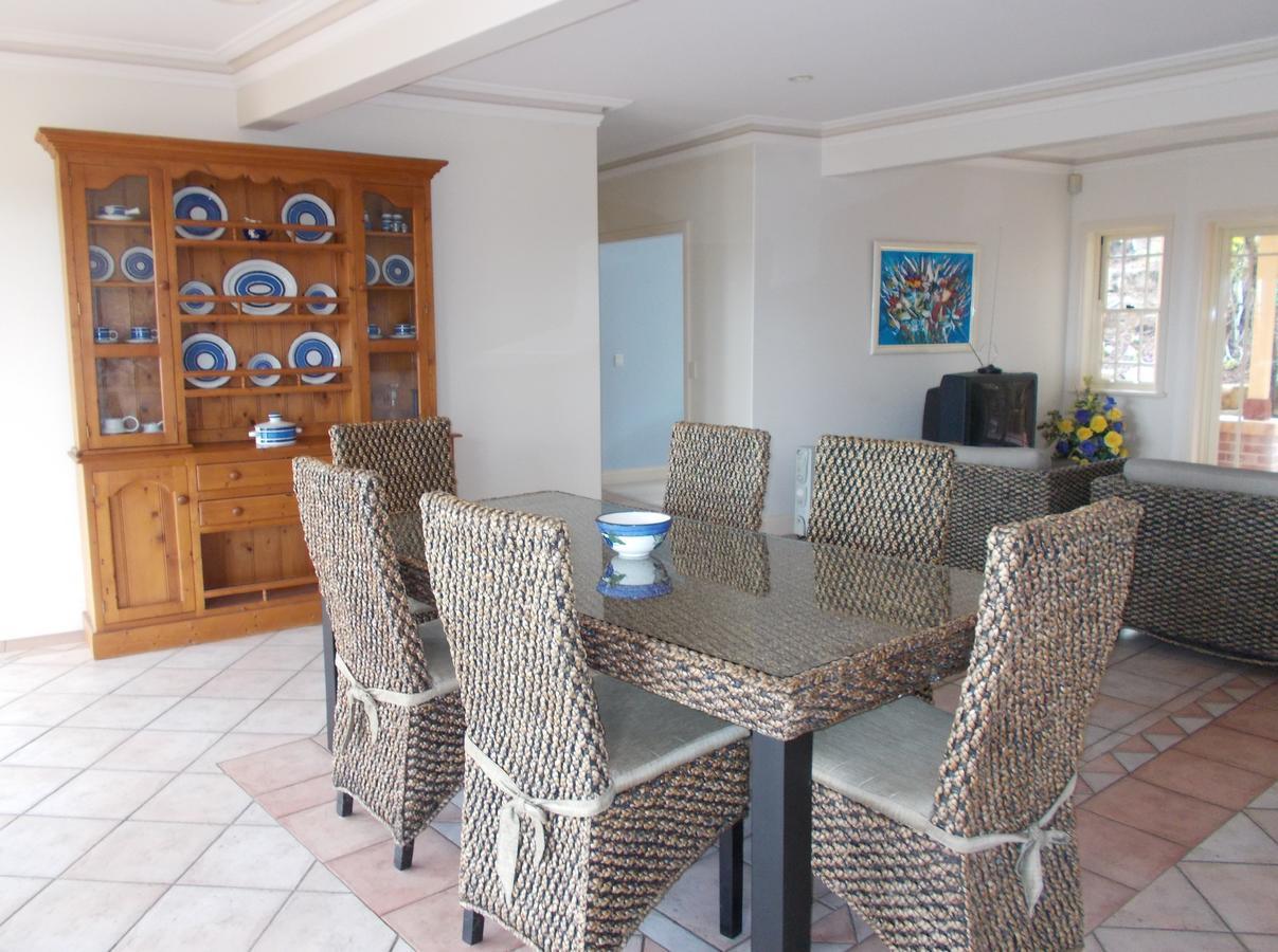 Tranquil Garden Hideaway Apartment Ormeau Ngoại thất bức ảnh